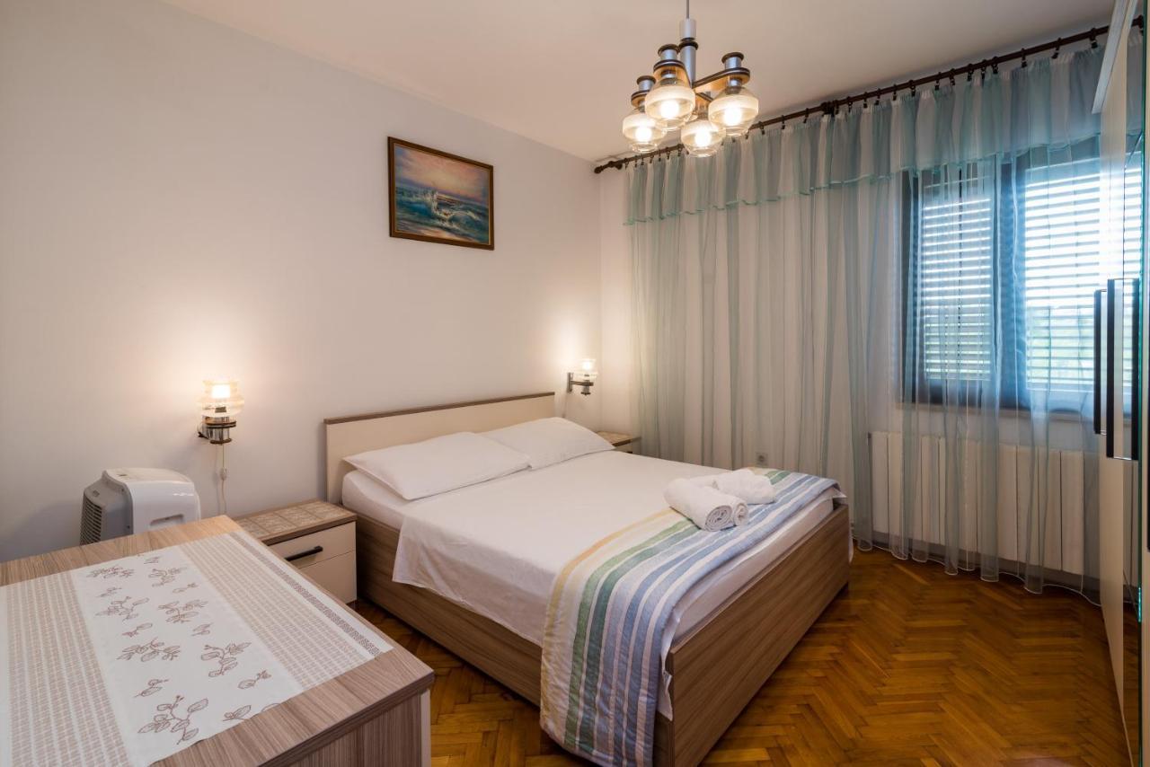 Apartman Ana Bajcici Εξωτερικό φωτογραφία