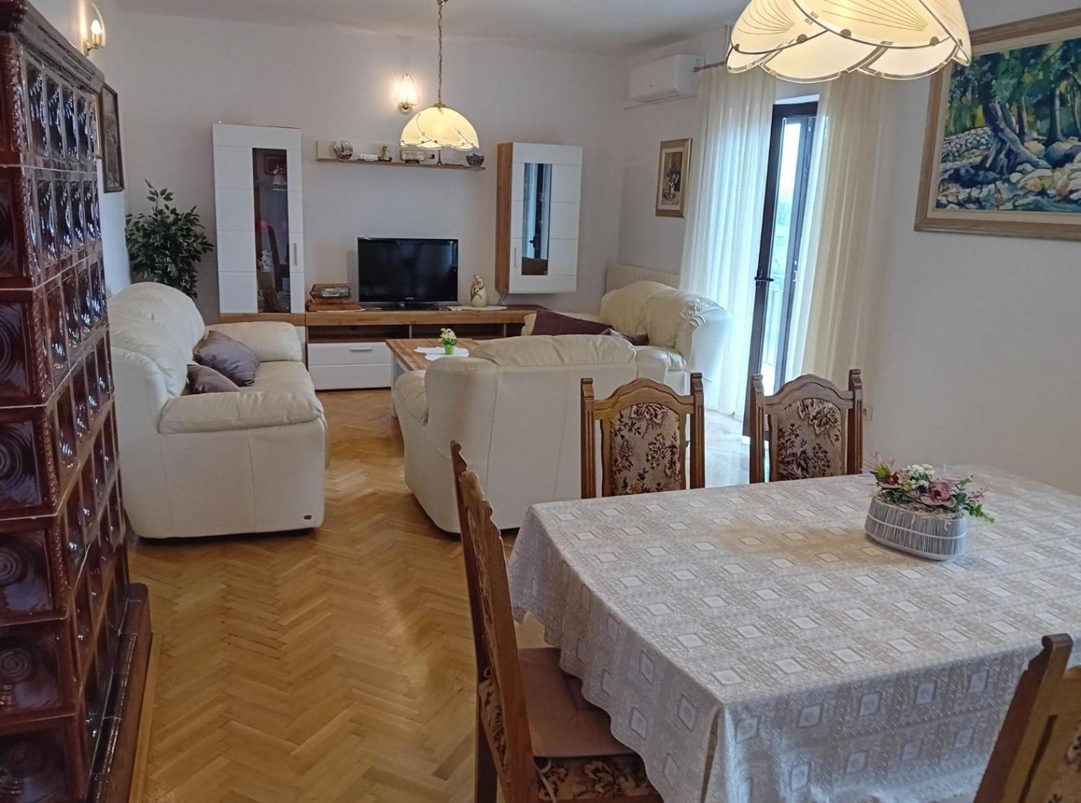 Apartman Ana Bajcici Εξωτερικό φωτογραφία